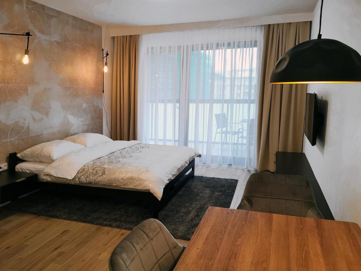 Come&Stay Apartments Wola 바르샤바 외부 사진